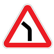 Дорожный знак Опасный поворот