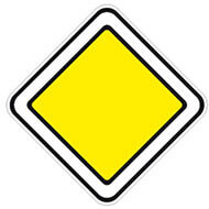 Дорожный знак  Главная дорога